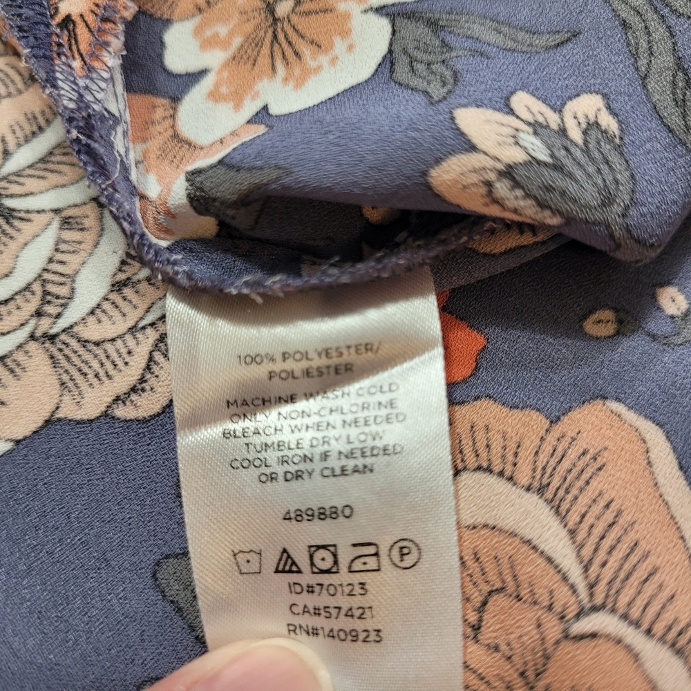 LOFT Floral Flounced Sleeve Blouse – Size Medium | Chambray Blue/Floral - Picture 5 of 5